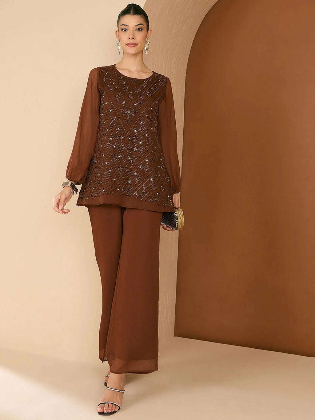 Embellished Round Neck Top & Trousers Co-Ords