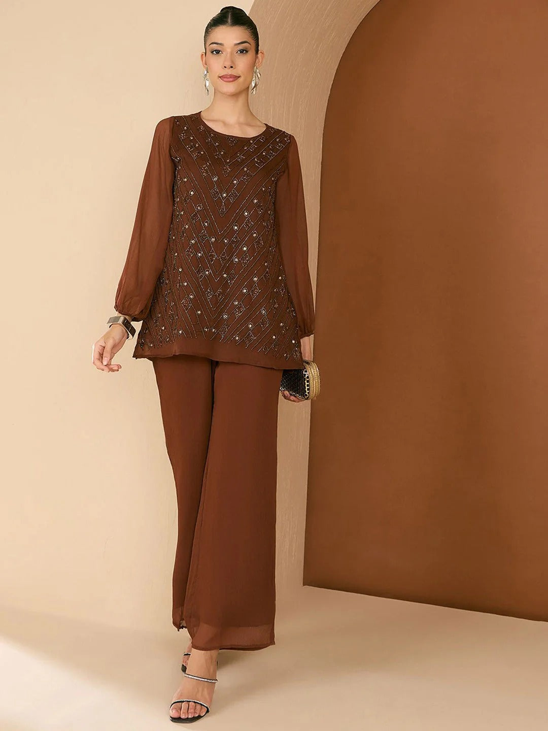 Embellished Round Neck Top & Trousers Co-Ords