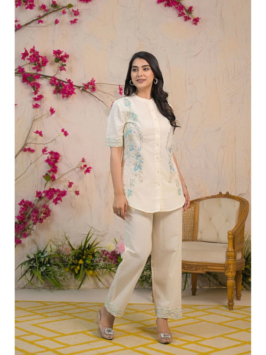 Delicately Embroidered White Co-Ord (Set of 2)