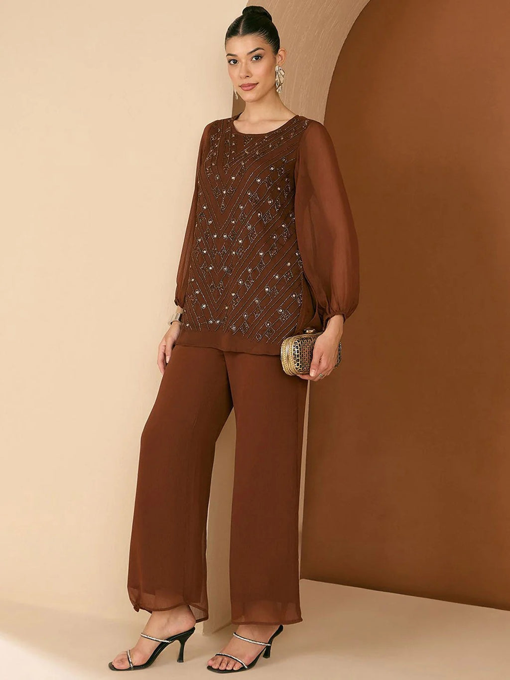 Embellished Round Neck Top & Trousers Co-Ords