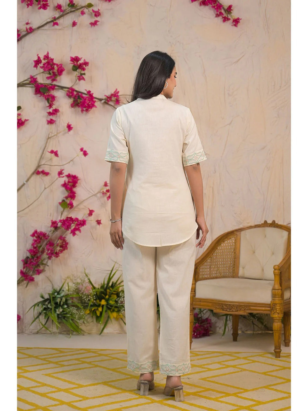 Delicately Embroidered White Co-Ord (Set of 2)