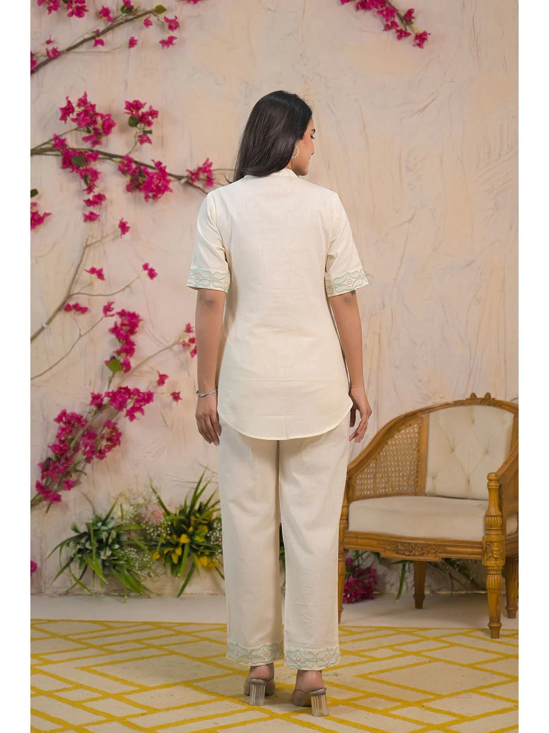 Delicately Embroidered White Co-Ord (Set of 2)