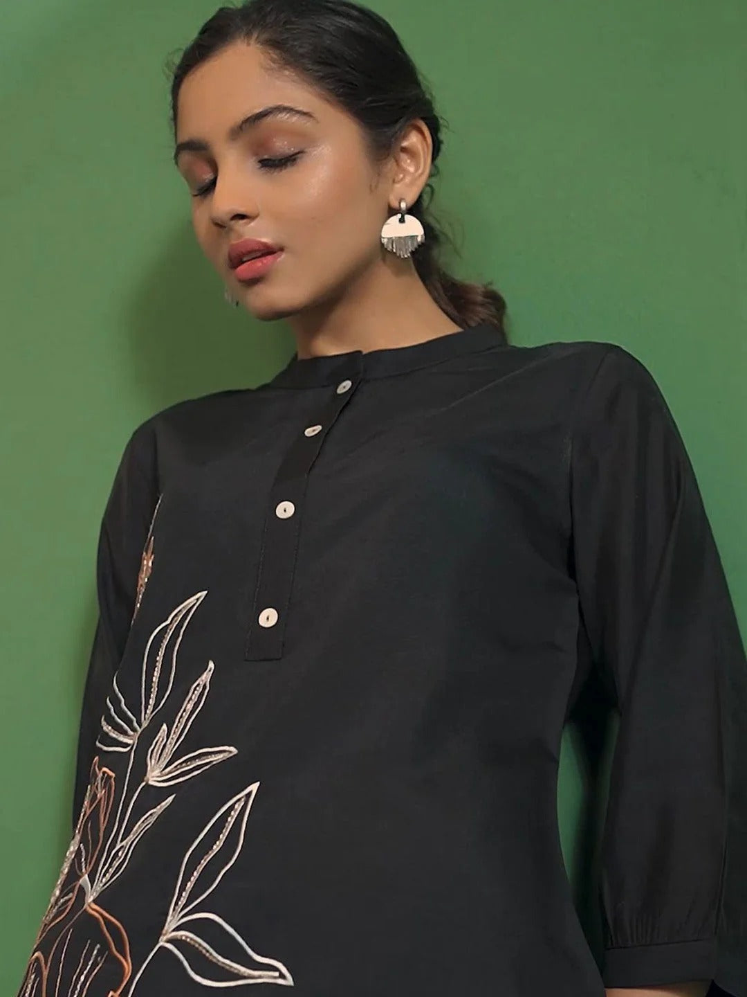 Embroidered Band Collar Tunic With Trouser
