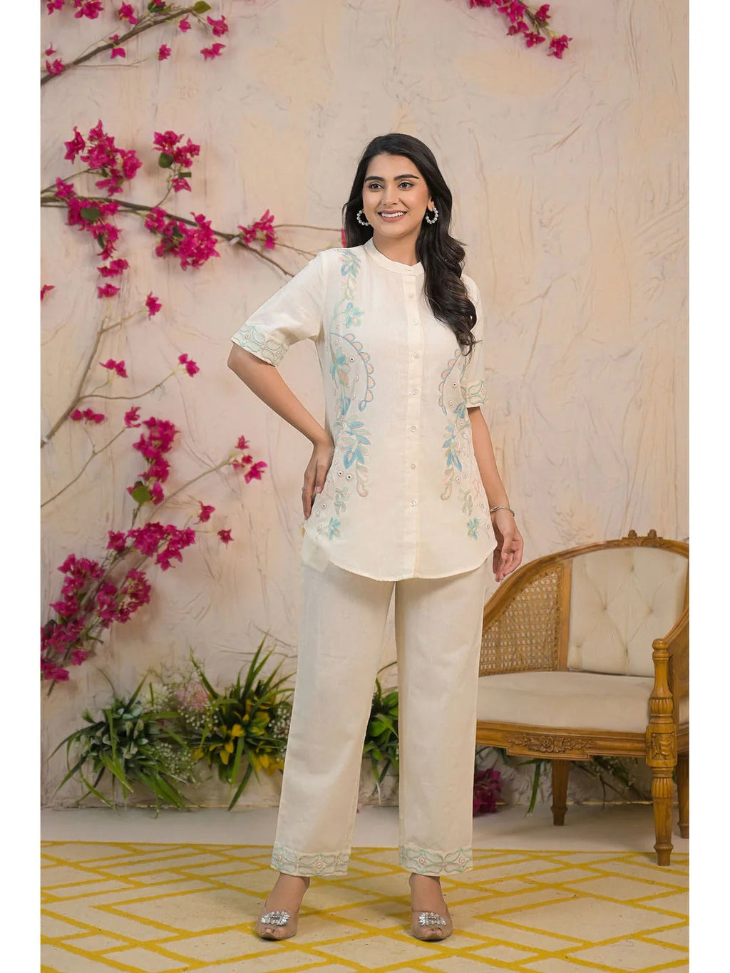 Delicately Embroidered White Co-Ord (Set of 2)