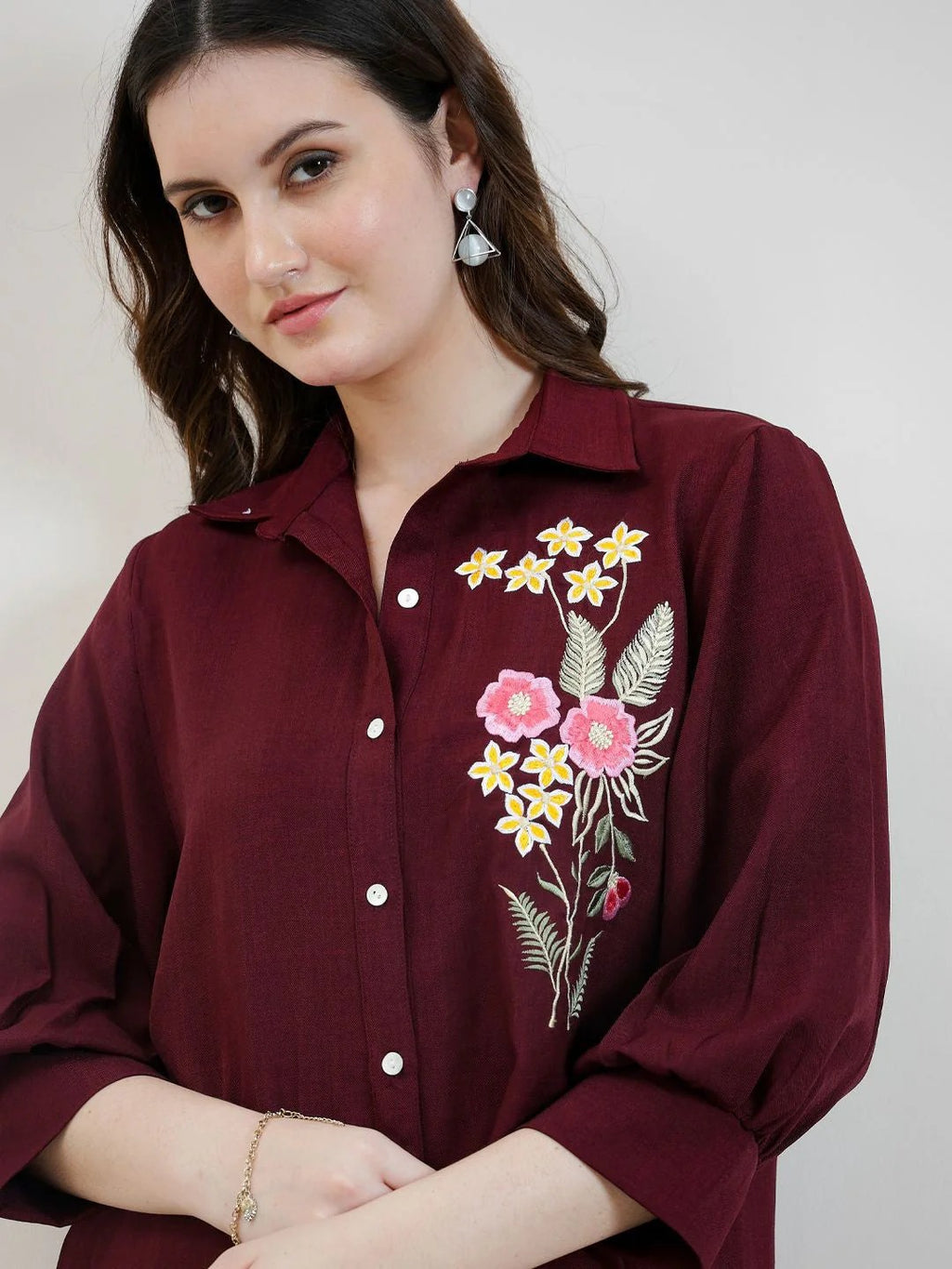 Embroidered Linen Shirt With Trousers